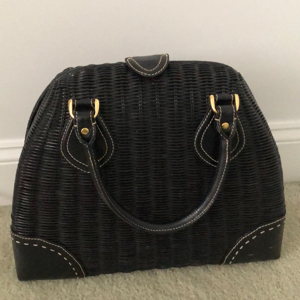 Black Carlisle purse